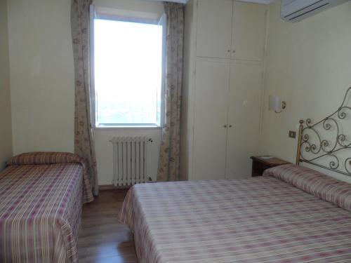 Albergo Lucia Pagnanelli كاستل غاندولفو المظهر الخارجي الصورة